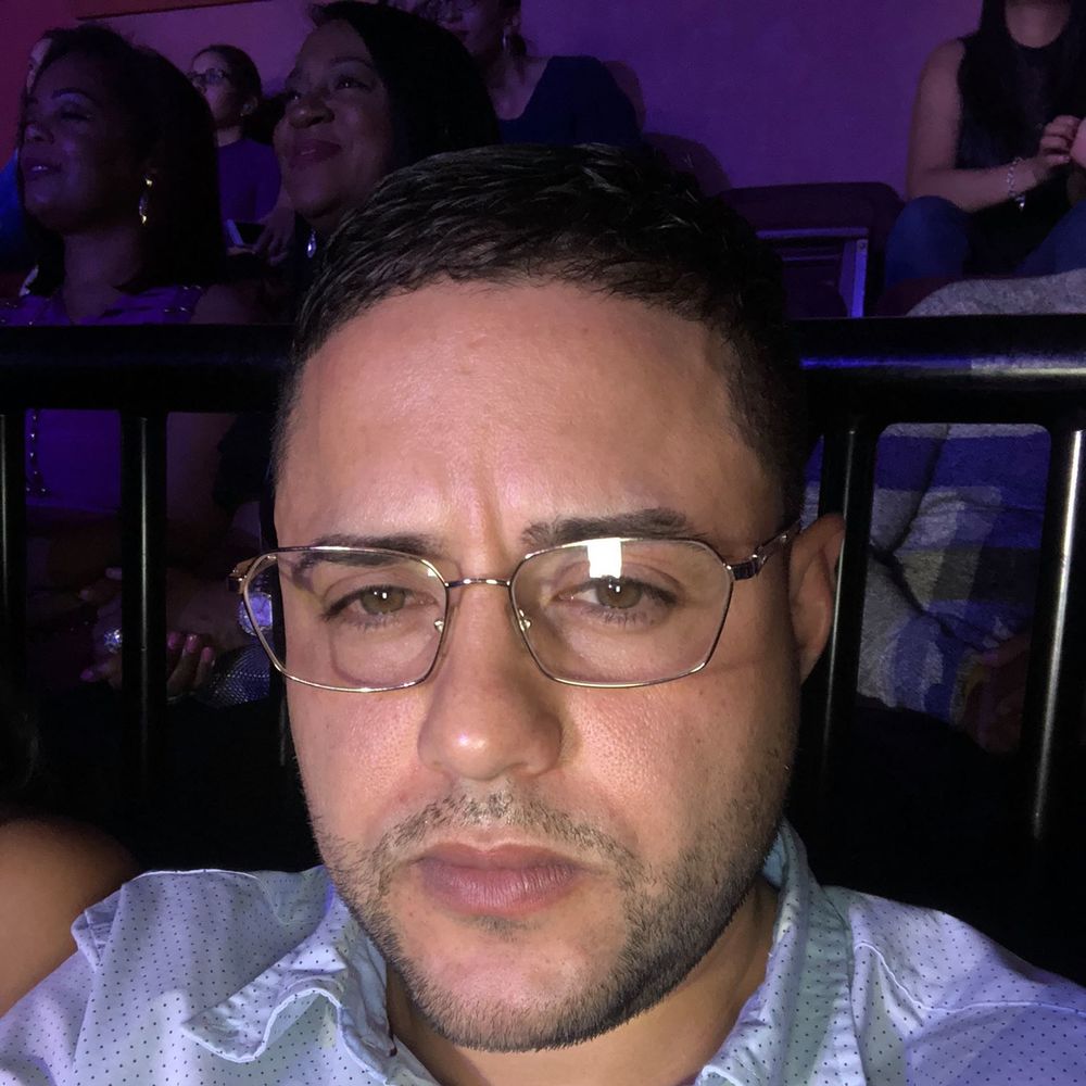 Meet your Posher, Jonathan